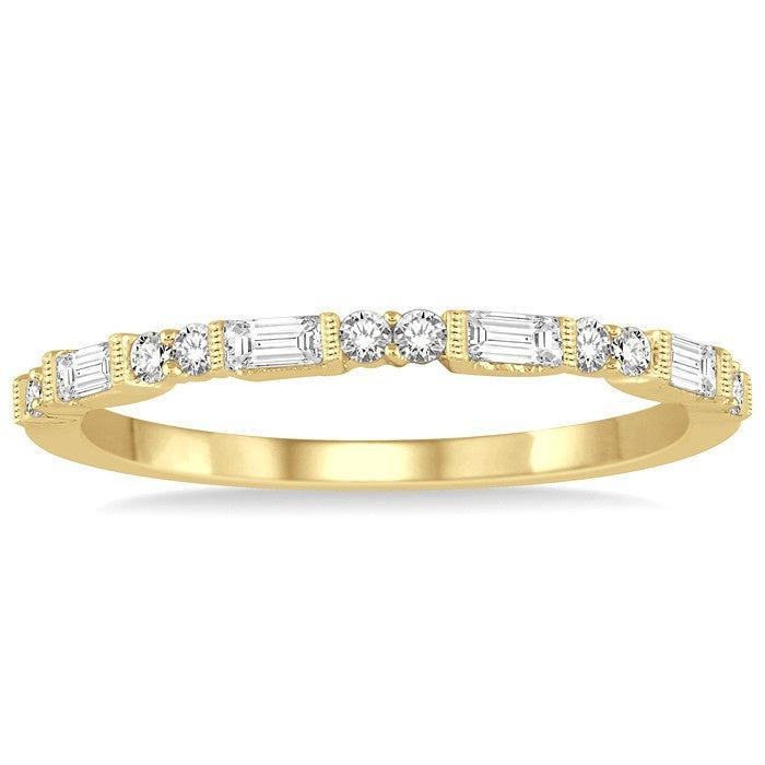 1/3 Ctw Baguette and Round Cut Diamond Wedding Band in 14K Yellow Gold