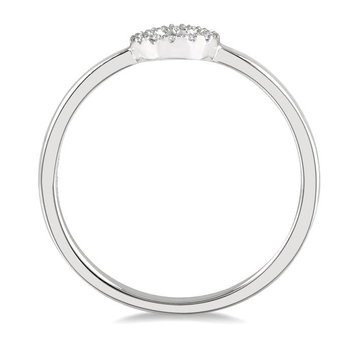 Circle Diamond Fashion Ring