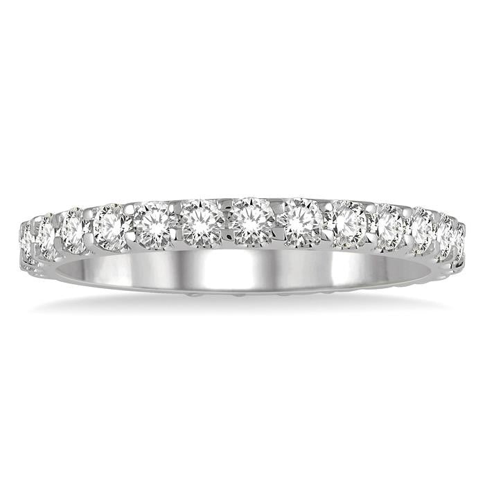 1 Ctw Round Cut Diamond Eternity Band in 14K White Gold