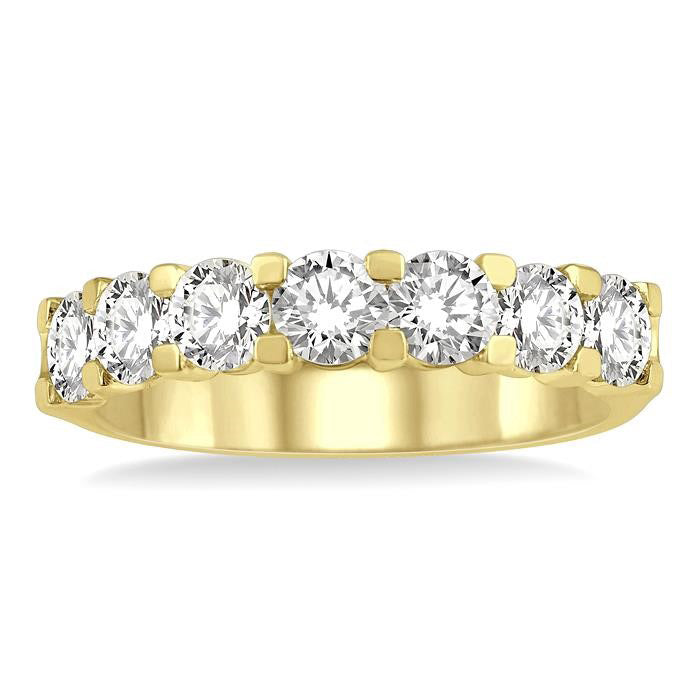 2 Ctw 7 Stone Round Cut Diamond Wedding Band in 14K Yellow Gold