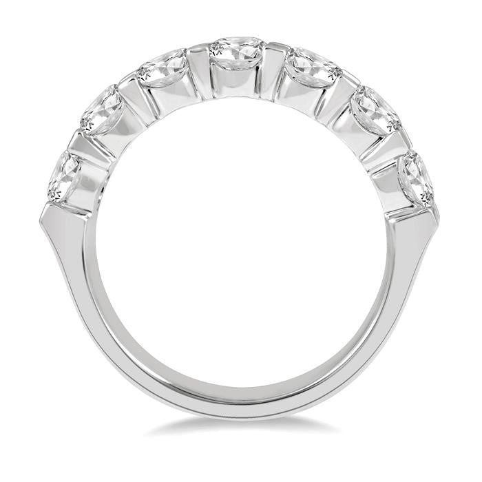 1 1/2 Ctw 7 Stone Round Cut Diamond Wedding Band in 14K White Gold