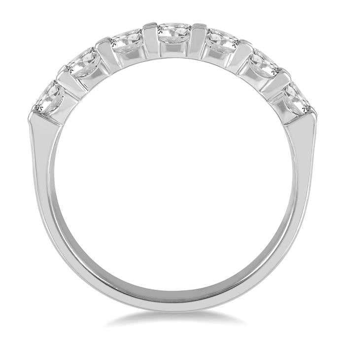 1 Ctw 7 Stone Round Cut Diamond Wedding Band in 14K White Gold