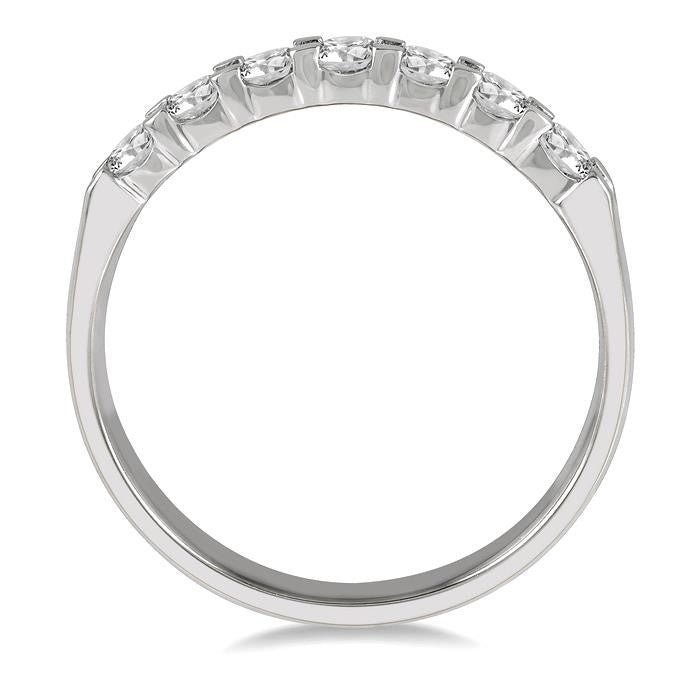 3/4 Ctw 7 Stone Round Cut Diamond Wedding Band in 14K White Gold
