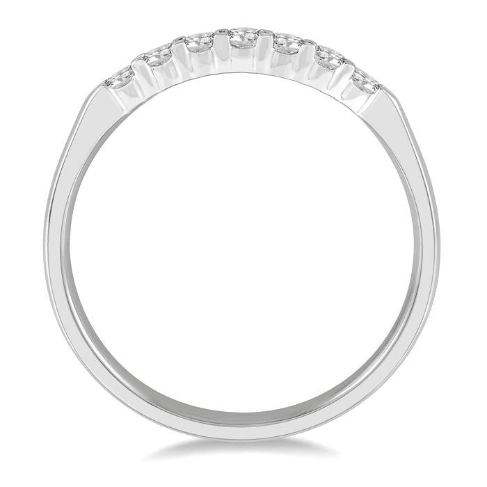 1/4 Ctw 7 Stone Round Cut Diamond Wedding Band in 14K White Gold