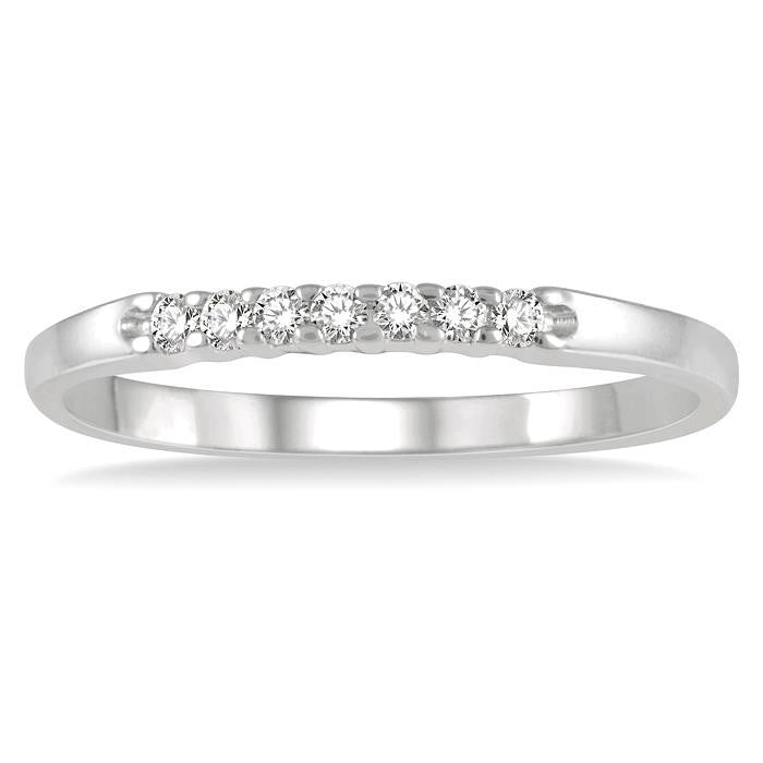 1/10 Ctw 7 Stone Round Cut Diamond Wedding Band in 14K White Gold