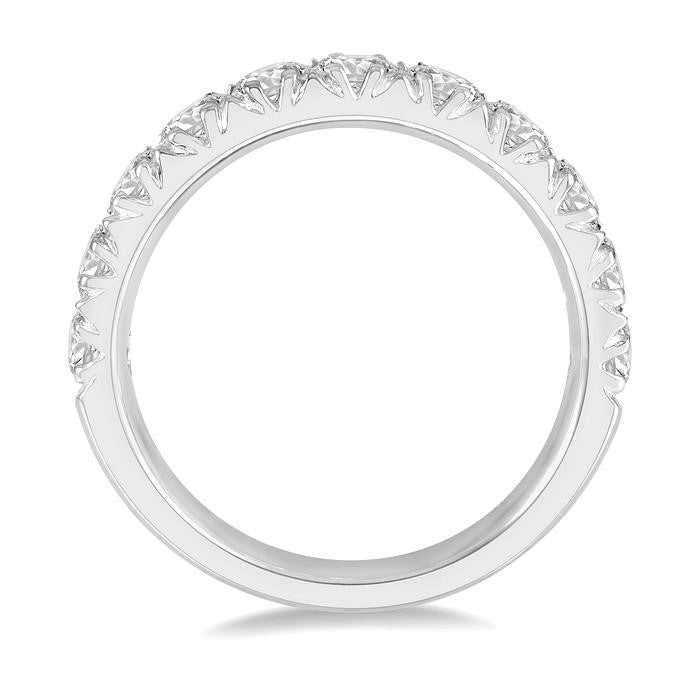 1 1/2 Ctw 11 Stone Round Cut Diamond Wedding Band in 14K White Gold