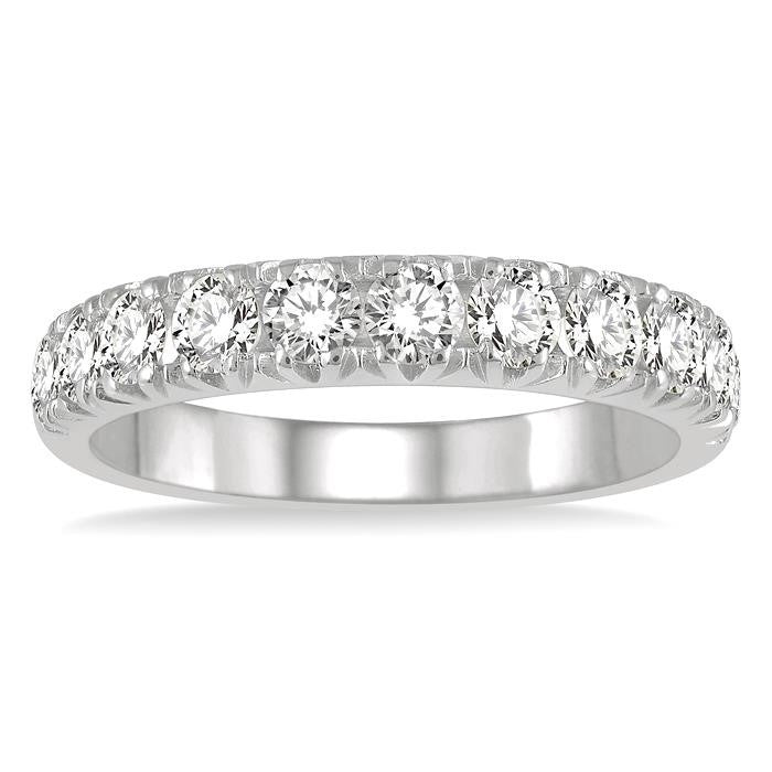 1 Ctw 11 Stone Round Cut Diamond Wedding Band in 14K White Gold