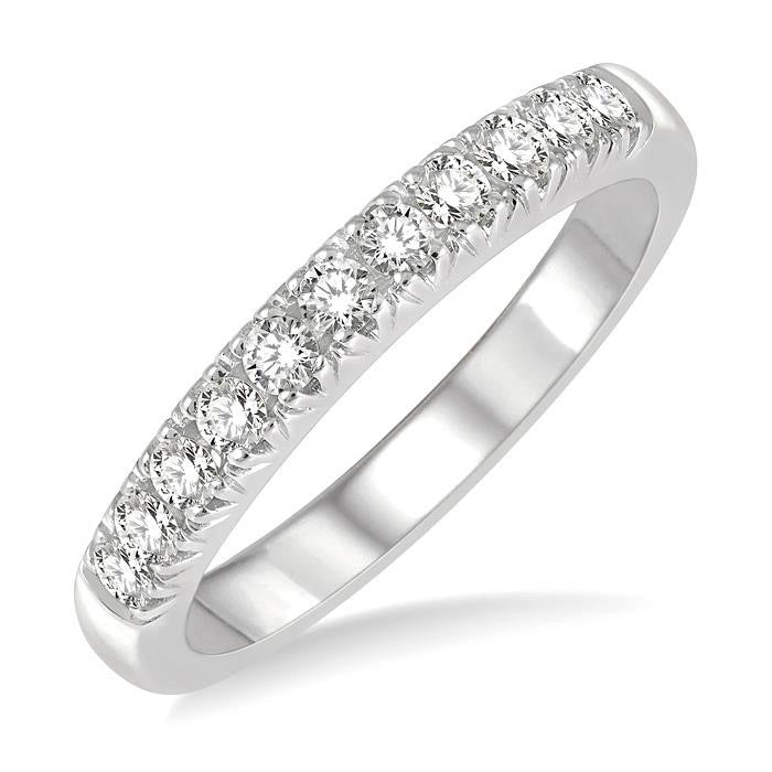 1/3 Ctw 11 Stone Round Cut Diamond Wedding Band in 14K White Gold