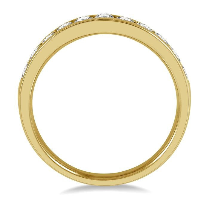 1/2 Ctw Channel Set 11 Stone Round Cut Diamond Wedding Band in 14K Yellow Gold