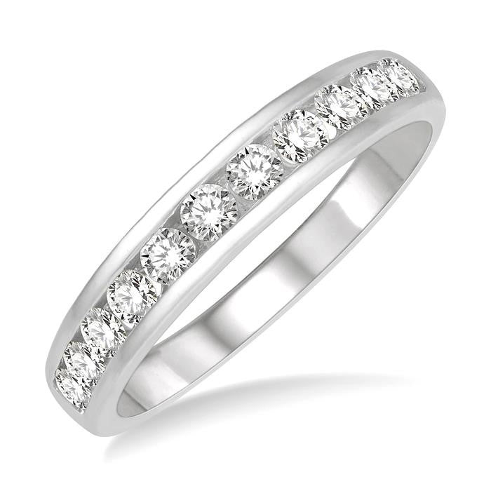 1/2 Ctw Channel Set 11 Stone Round Cut Diamond Wedding Band in Platinum