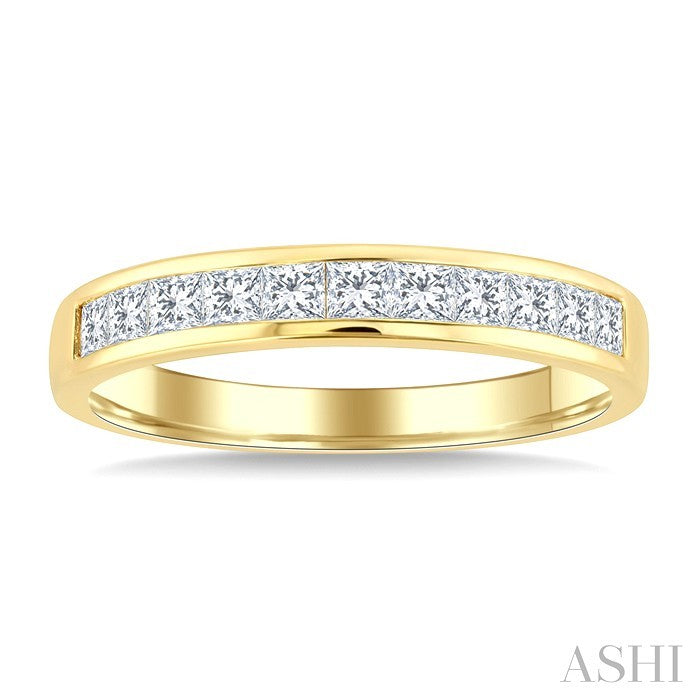 1/2 Ctw 11-Stone Princess Cut Diamond Wedding Band in 14K Yellow Gold