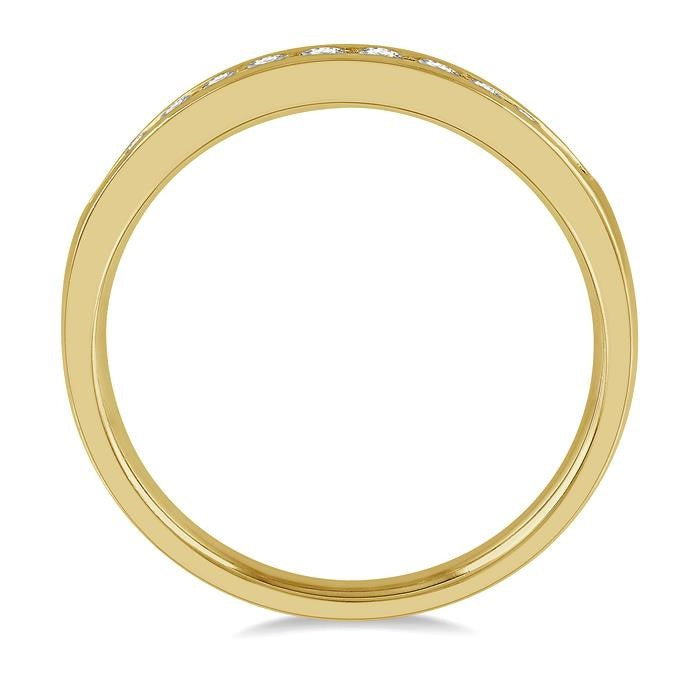 1/4 Ctw Channel Set 11 Stone Round Cut Diamond Wedding Band in 14K Yellow Gold