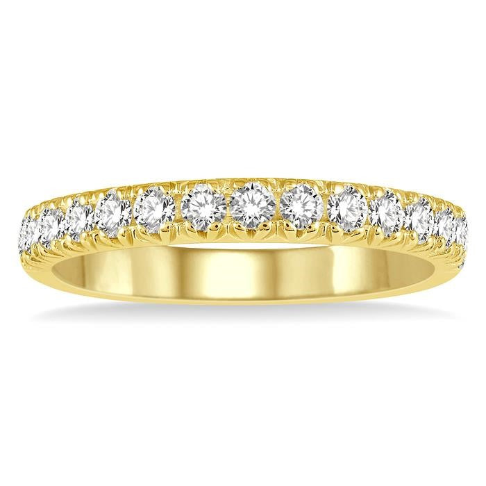 1/2 Ctw 15Stones Round Cut Diamond Wedding Band in 14K Yellow Gold