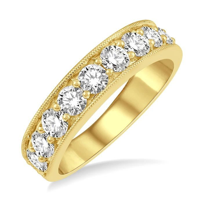 1 1/2 Ctw Round Cut Diamond Wedding Band in 14K Yellow Gold
