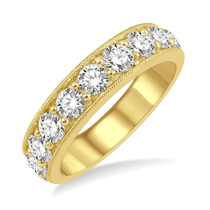 2 Ctw Round Cut Diamond Wedding Band in 14K Yellow Gold