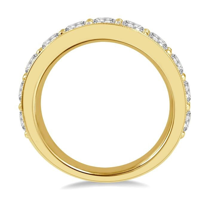 2 Ctw Round Cut Diamond Wedding Band in 14K Yellow Gold