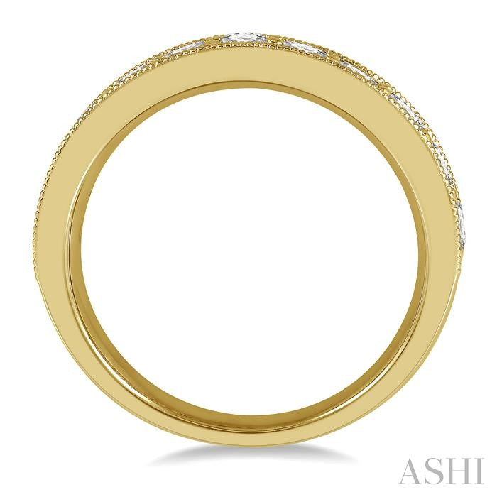 1 Ctw Round Cut Diamond Wedding Band in 14K Yellow Gold