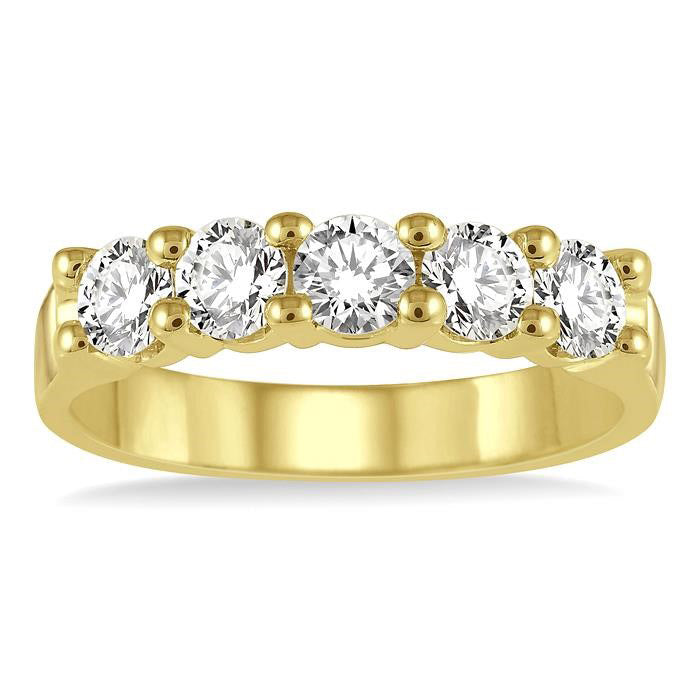 1 Ctw 5 Stone Round Cut Diamond Wedding Band in 14K Yellow Gold