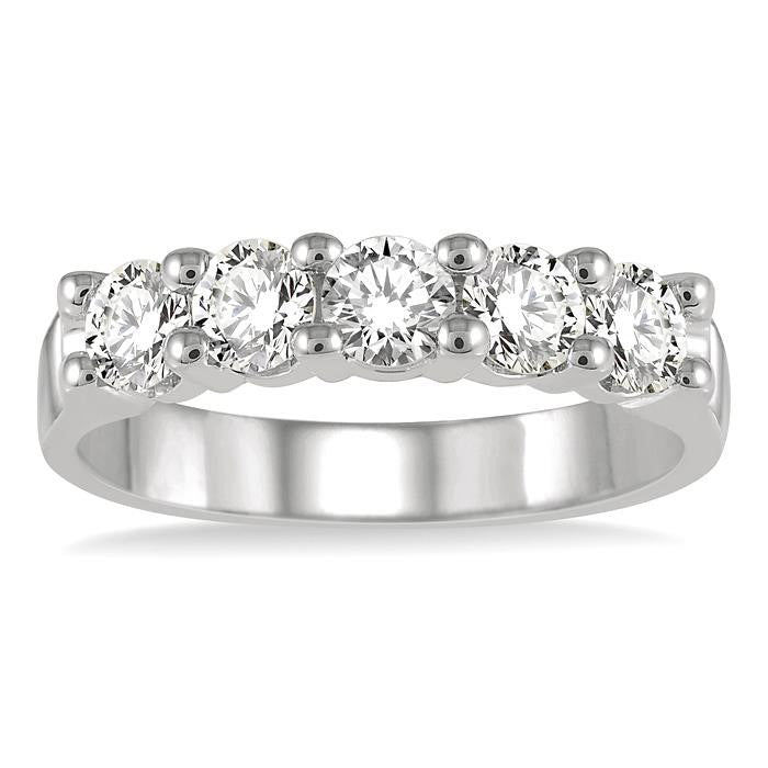 Round Shape 5 Stone Diamond Wedding Band