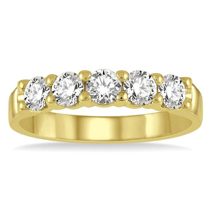 Round Shape 5 Stone Diamond Wedding Band