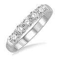 Round Shape 5 Stone Diamond Wedding Band