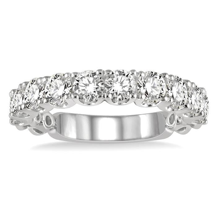 1 1/2 Ctw Lattice Round Cut Diamond Wedding Band in 14K White Gold