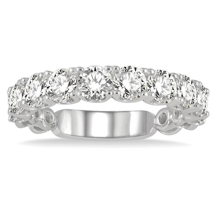 2 Ctw Lattice Round Cut Diamond Wedding Band in 14K White Gold