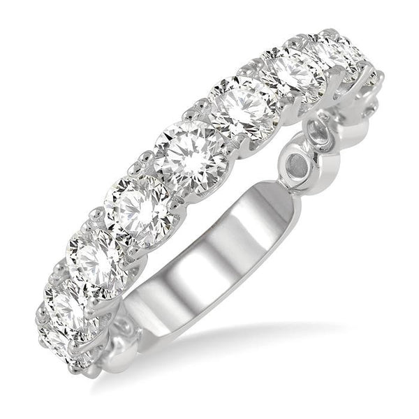 2 Ctw Lattice Round Cut Diamond Wedding Band in 14K White Gold