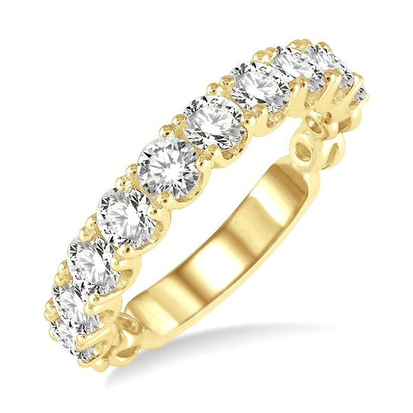 1 1/2 Ctw Lattice Round Cut Diamond Wedding Band in 14K Yellow Gold