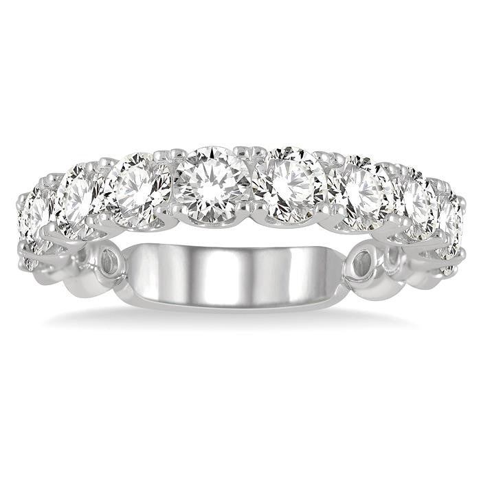 2 Ctw Lattice Round Cut Diamond Wedding Band in 14K White Gold