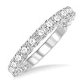 3/4 Ctw Lattice Round Cut Diamond Wedding Band in Platinum