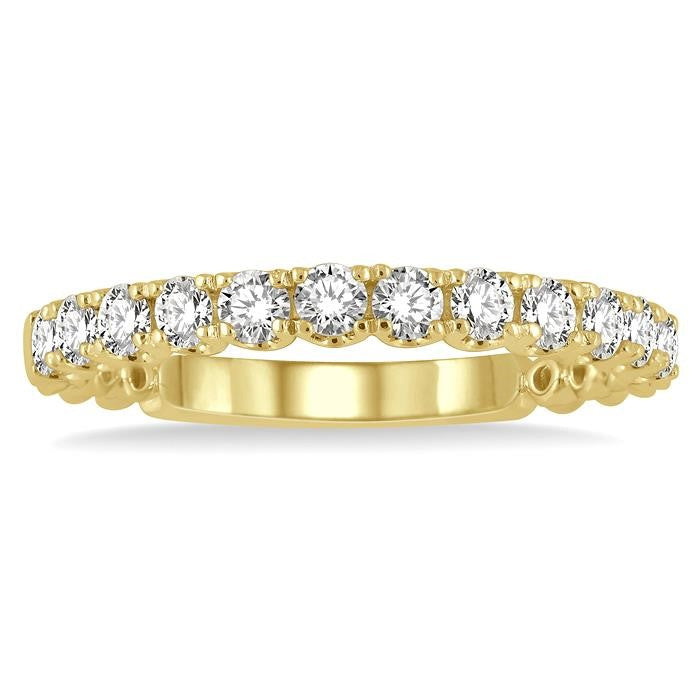 1/2 Ctw Lattice Round Cut Diamond Wedding Band in 14K Yellow Gold