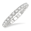 1/2 Ctw Lattice Round Cut Diamond Wedding Band in 14K White Gold