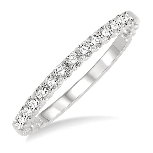 1/4 Ctw Lattice Round Cut Diamond Wedding Band in 14K White Gold