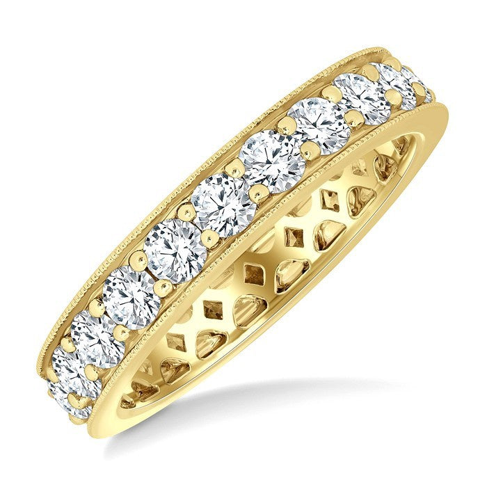 2 Ctw Round Cut Diamond Eternity Wedding Band in 14K Yellow Gold