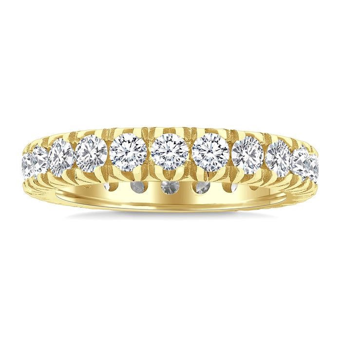 2 Ctw Round Cut Diamond Eternity Wedding Band in 14K Yellow Gold