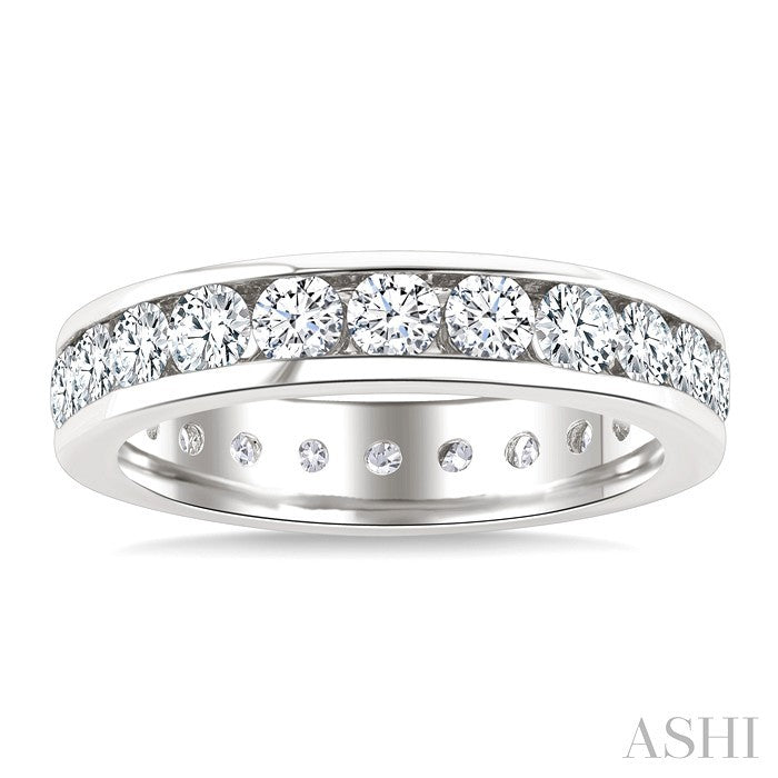 2 Ctw Channel Set Round Cut Diamond Eternity Wedding Band in 14K White Gold