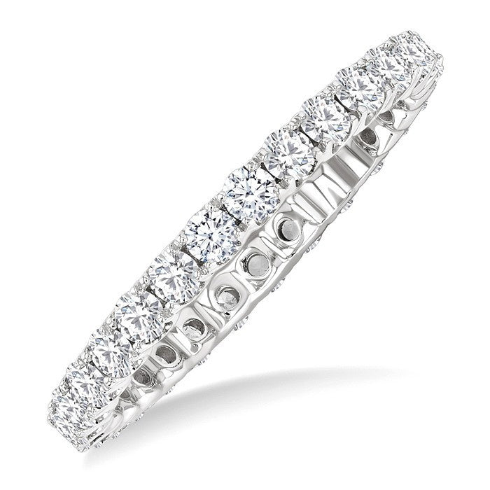 1 Ctw Round Cut Diamond Eternity Wedding Band in 14K White Gold
