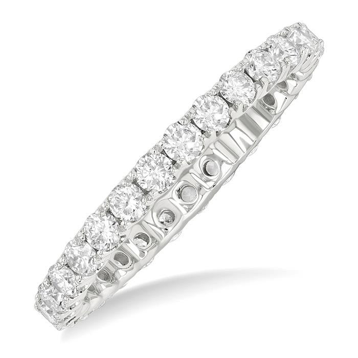 Round Shape Eternity Diamond Wedding Band