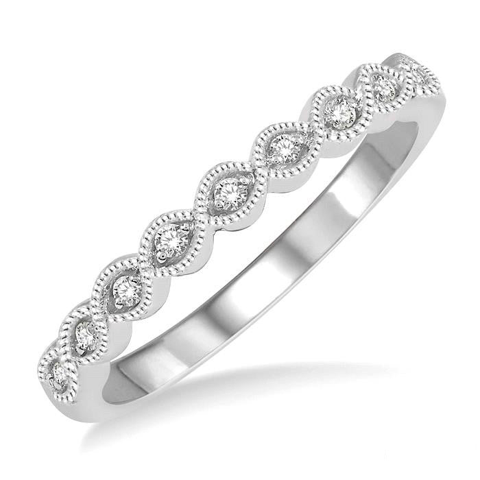Pine Splendor Diamond Ring
