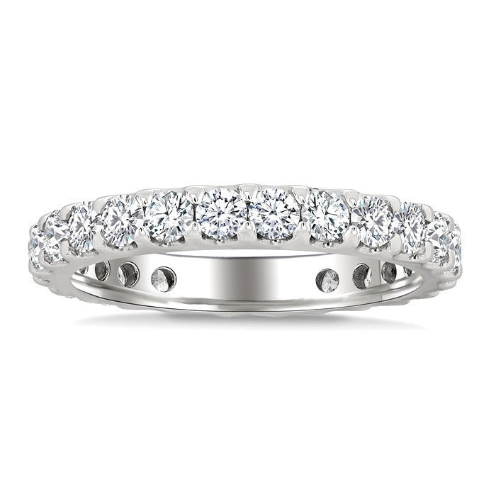 1 1/2 Ctw Round Cut Diamond Eternity Wedding Band in 14K White Gold