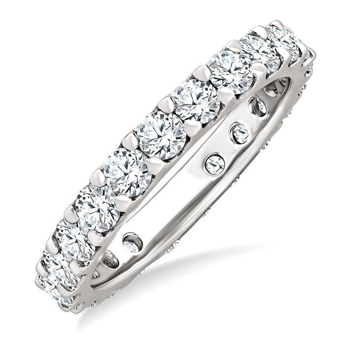 2 Ctw Round Cut Diamond Eternity Wedding Band in 14K White Gold