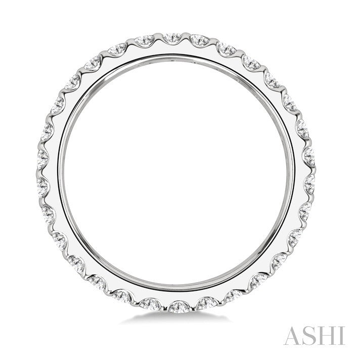 1 Ctw Round Cut Diamond Eternity Wedding Band in 14K White Gold