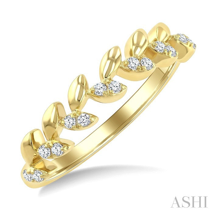 1/8 Ctw Round Cut Diamond Leaf Stackable Fashion Band in 10K Yellow Gold