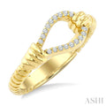 1/10 Ctw Round Cut Diamond Bold Knot Link Ring in 10K Yellow Gold