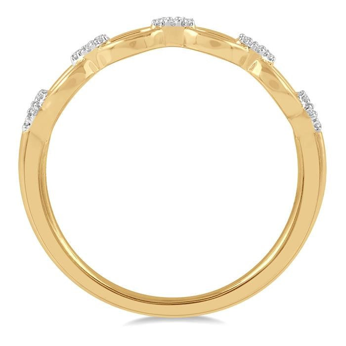1/10 Ctw Round Cut Diamond Stackable Oval Shape Link Fashion Band in 14K Yellow Gold