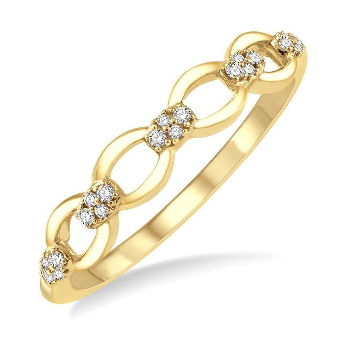 1/10 Ctw Round Cut Diamond Stackable Oval Shape Link Fashion Band in 14K Yellow Gold