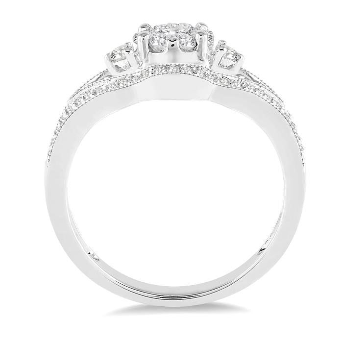 Round Shape Shine Bright Diamond Ring