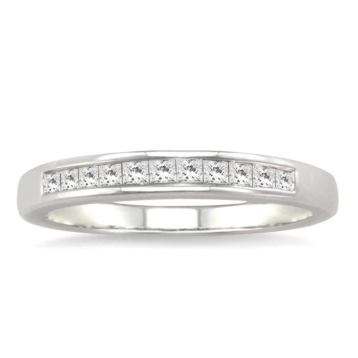 1/4 Ctw Princess Cut Diamond Wedding Band in 14K White Gold
