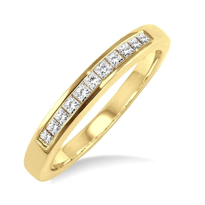 1/4 Ctw Princess Cut Diamond Wedding Band in 14K Yellow Gold